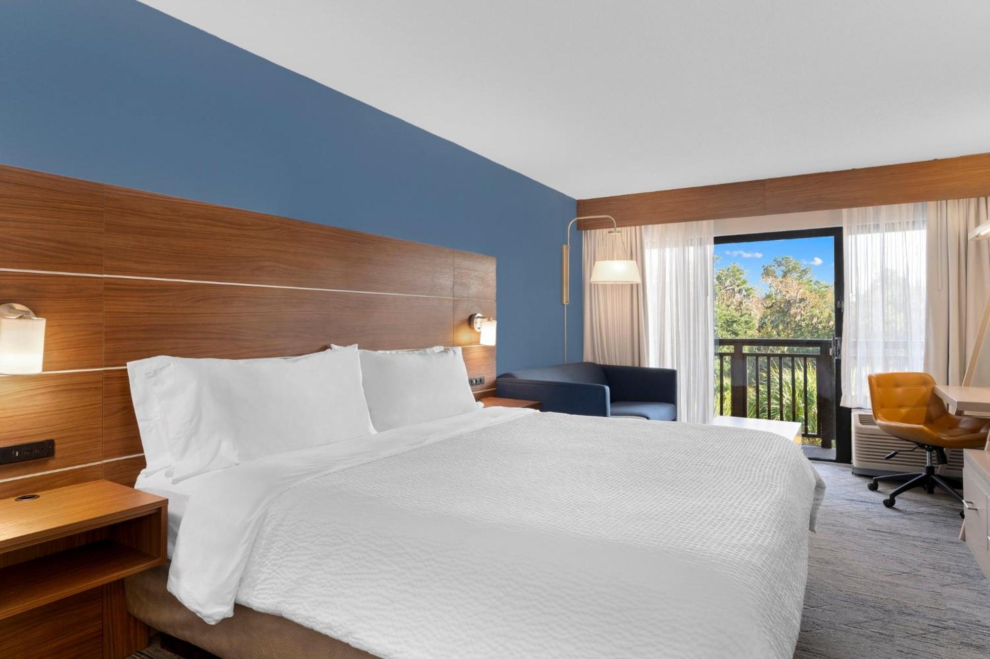 Hotel Express By Ihg 3*