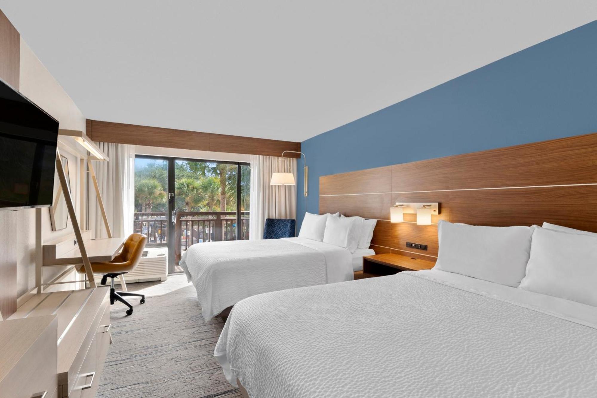 Express By Ihg Hotel