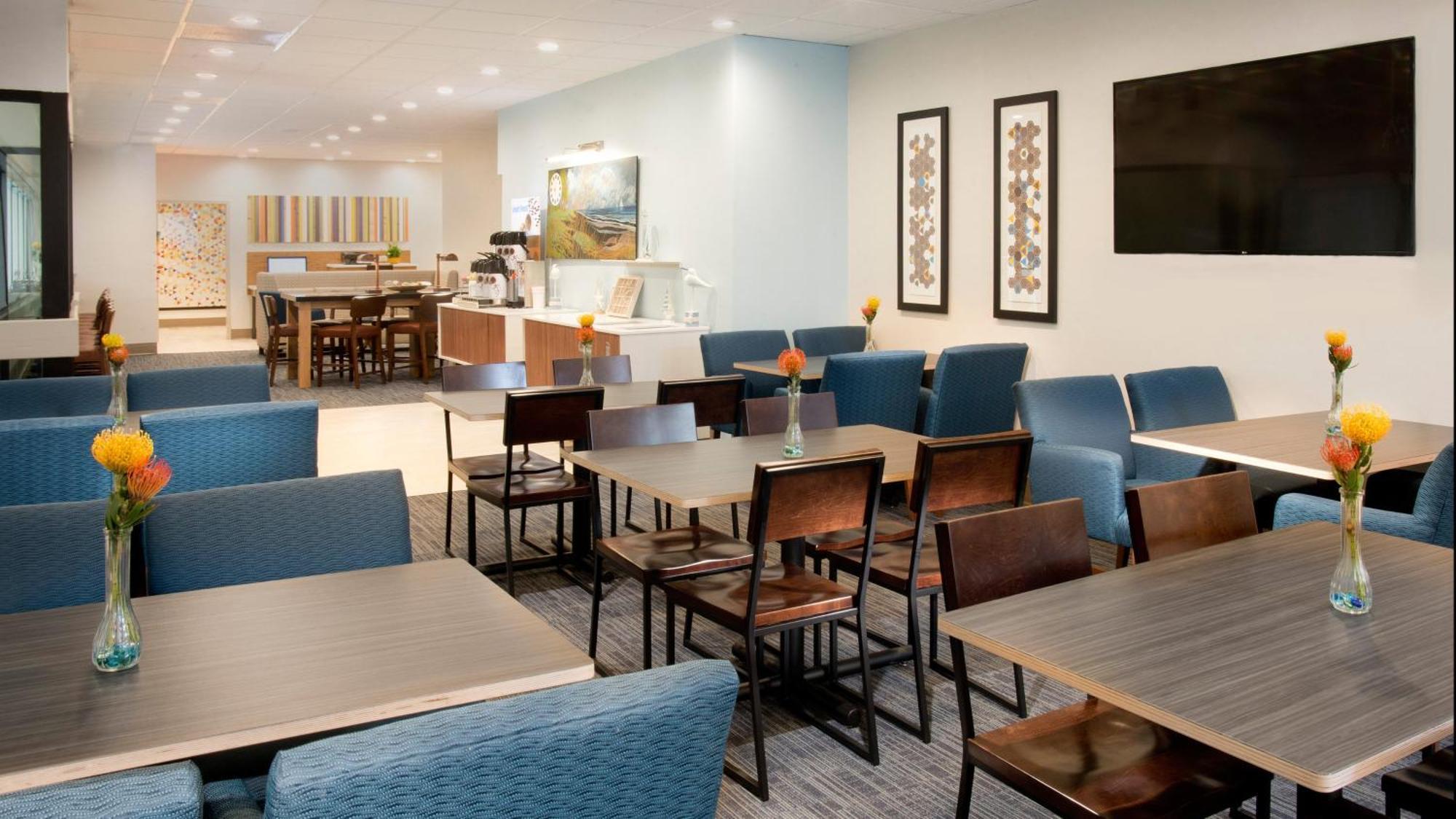 Express By Ihg 3*
